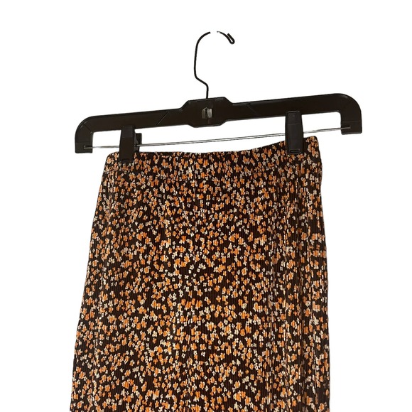 NWT Topshop crinkle brown, orange, cream floral pull on flare pants - Picture 3 of 8